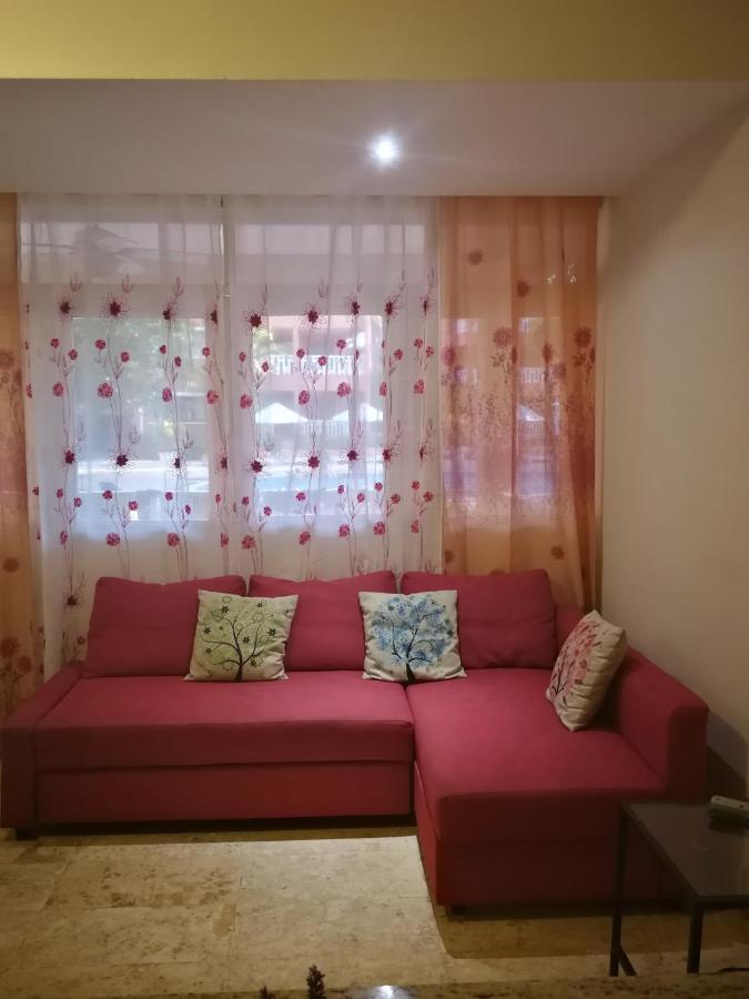 Venesa Apartment Бока Чика Екстериор снимка